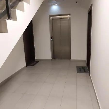 Perfetto City Central- Wi Fi 30m2 아파트 *