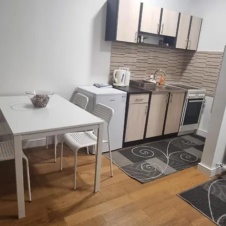 Perfetto City Central- Wi Fi 30m2 아파트 *